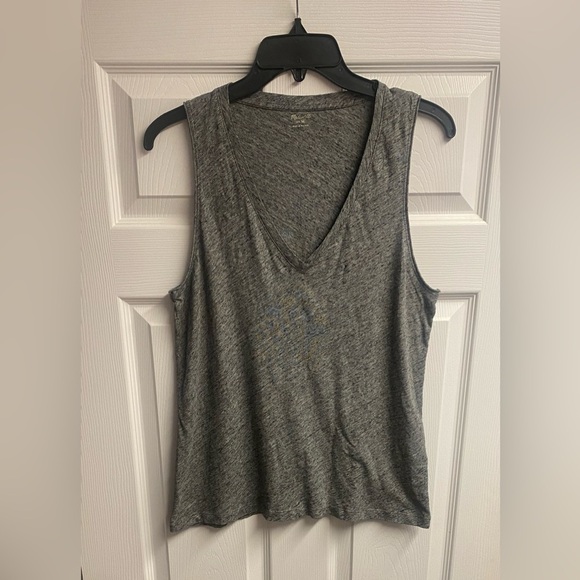 💕 2 For $10 Madewell 100% Cotton Gray Tank Size Medium - Picture 1 of 5